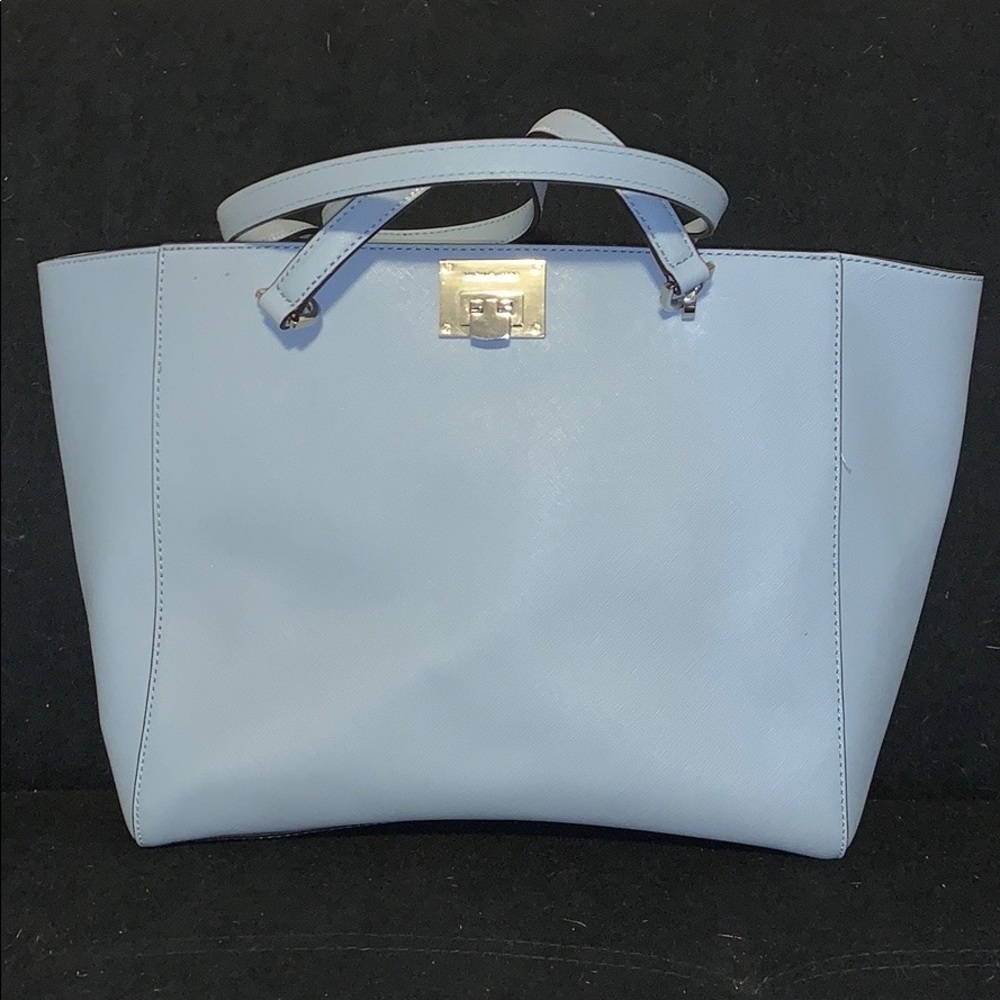 🦋 BEAUTIFUL Michael Kors Tote 🦋